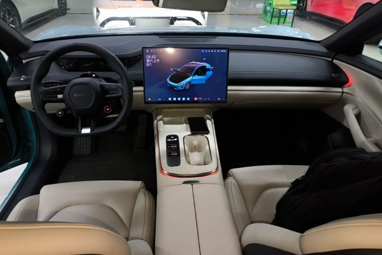 MI SU7 2025 car image #10