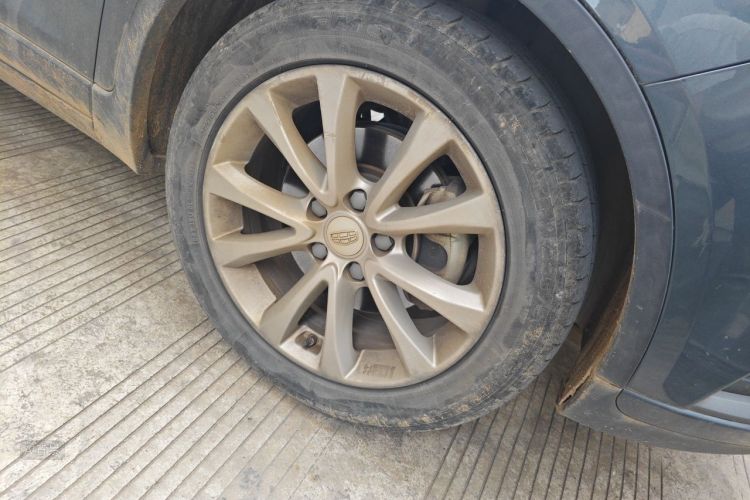 GEELY Emgrand GS 2017 car image #9