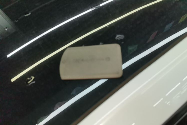 Tesla Model Y 2024 #9 Tesla Model Y 2024 car image #9
