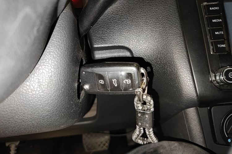 Volkswagen Polo 2016 #14 Volkswagen Polo 2016 car image #14