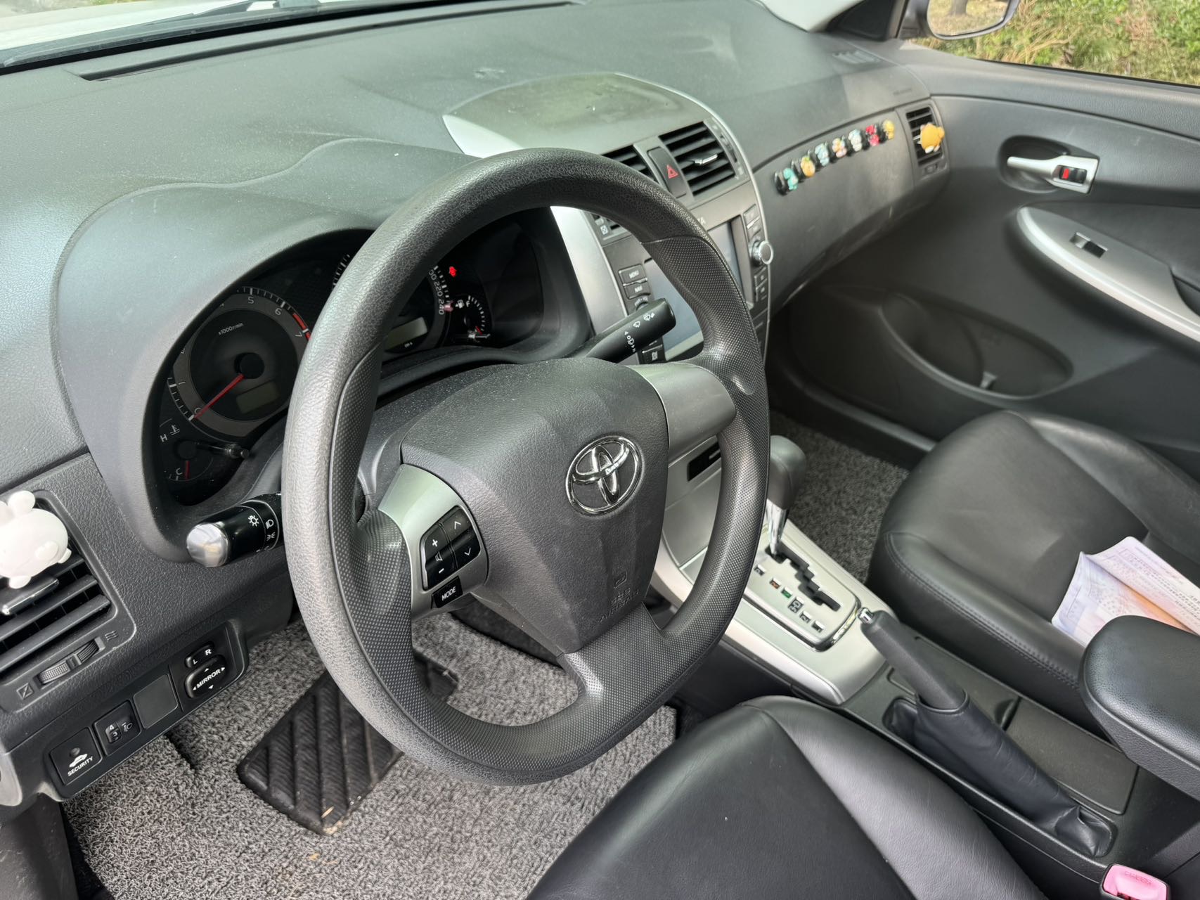 Toyota Corolla 2013 car image #9