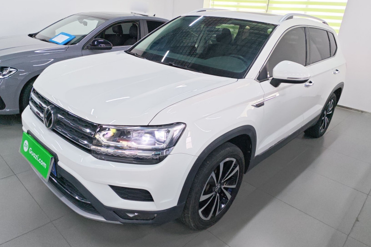 Volkswagen Tharu 2023 immagine di auto #2