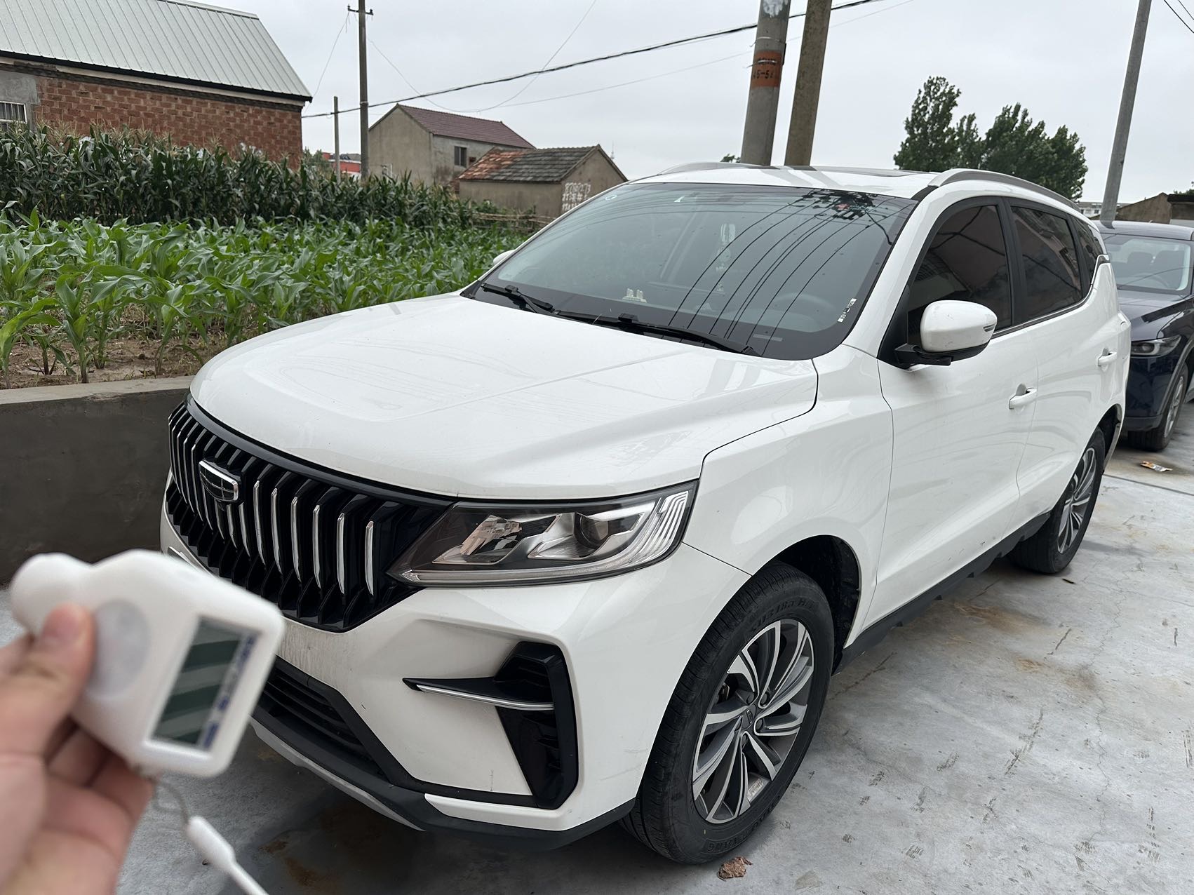 GEELY Vision X6 2022 car image 