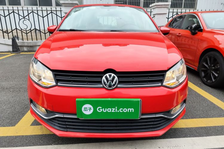 Volkswagen Polo 2018 car image #3