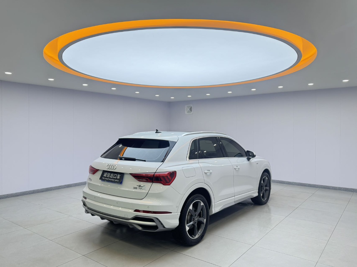 Audi Q3 2023 #6 Audi Q3 2023 car image #6