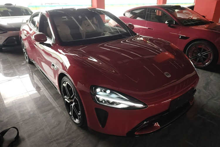 MI SU7 2025 car image #4