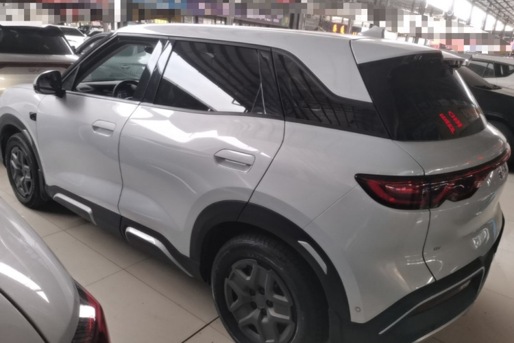 BYD YuanUP 2025 #7 BYD YuanUP 2025 immagine di auto #7