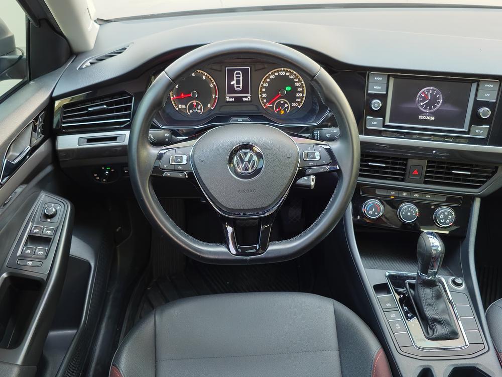 Volkswagen Bora 2020 изображение автомобиля #10