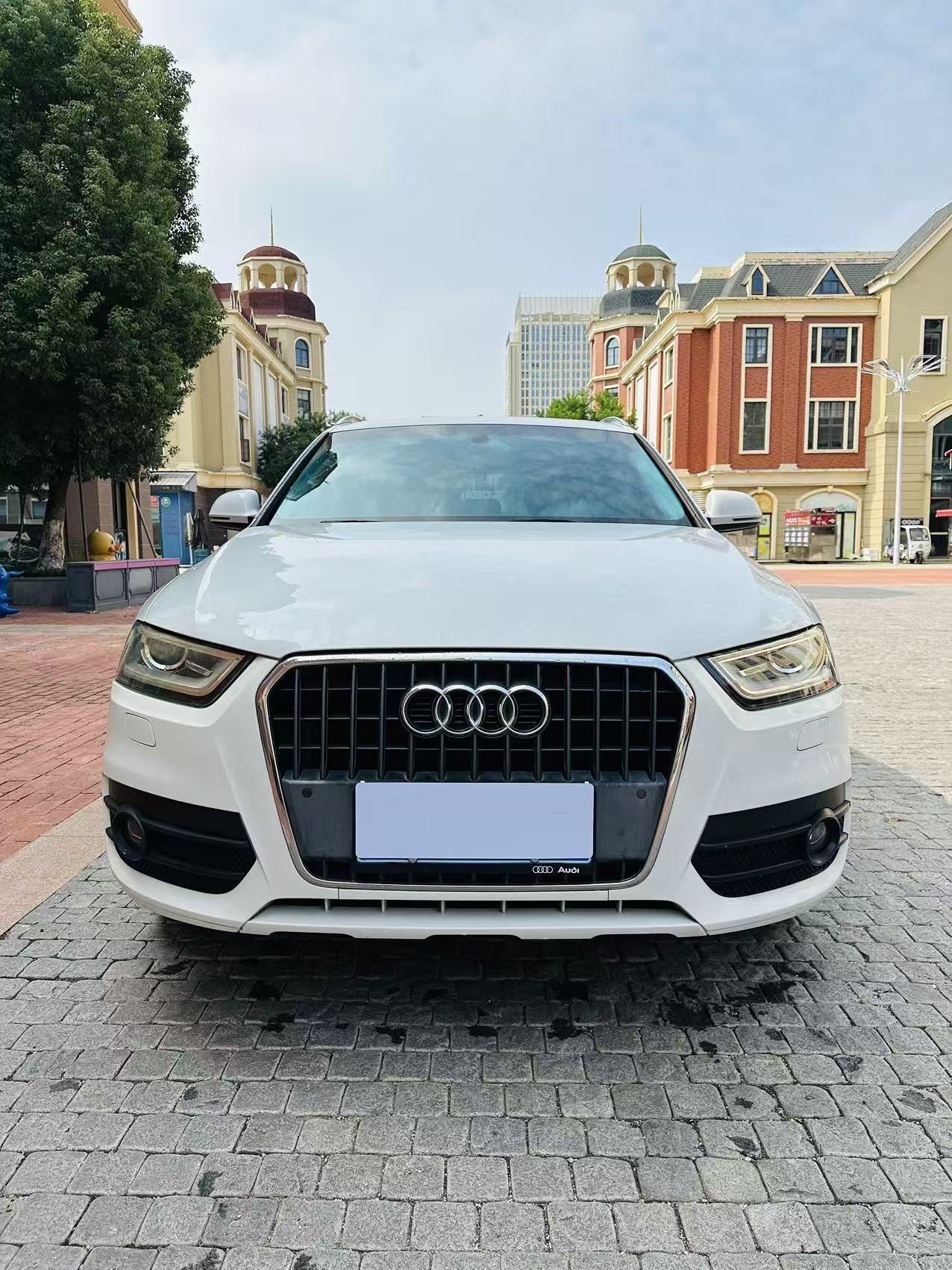 Audi Q3 2015 #2 Audi Q3 2015 car image #2