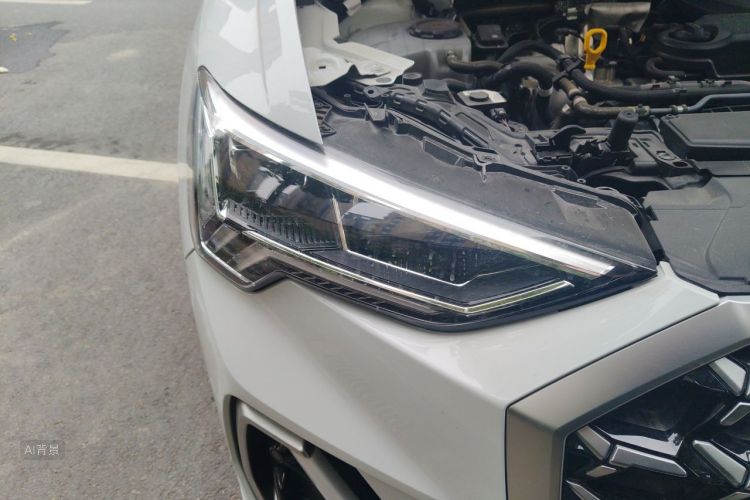 Audi Q3 2024 imagem de carro #8
