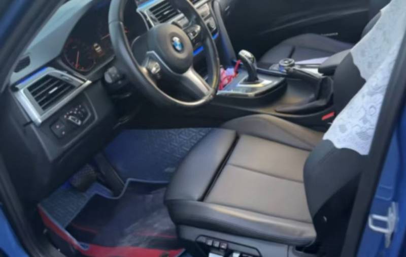 BMW 3 Series 2018 #3 BMW 3 Series 2018 car image #3