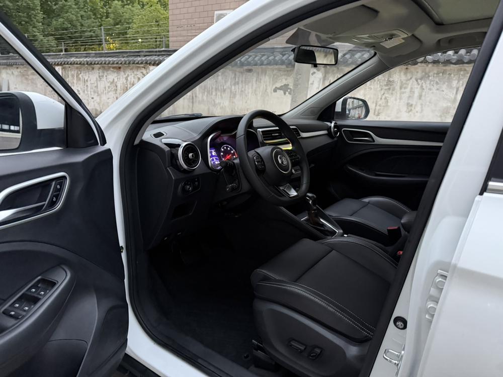 MG ZS 2018 صورة سيارة #11
