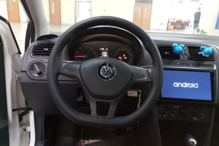 Volkswagen Polo 2018 #11 Volkswagen Polo 2018 car image #11