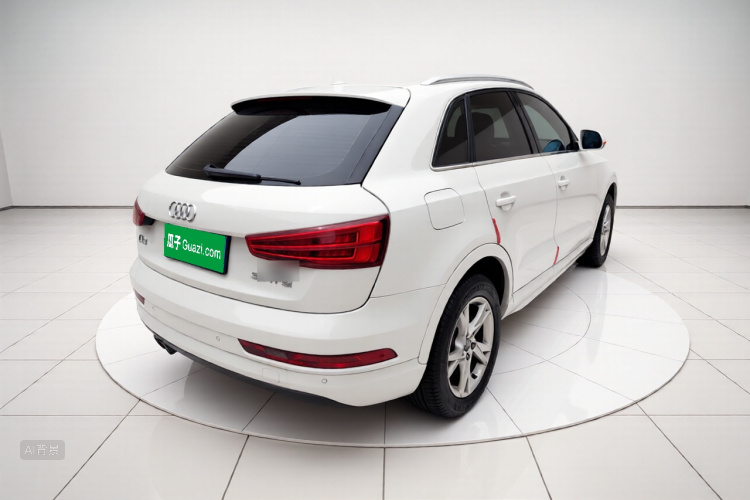 Audi Q3 2016 car image #7