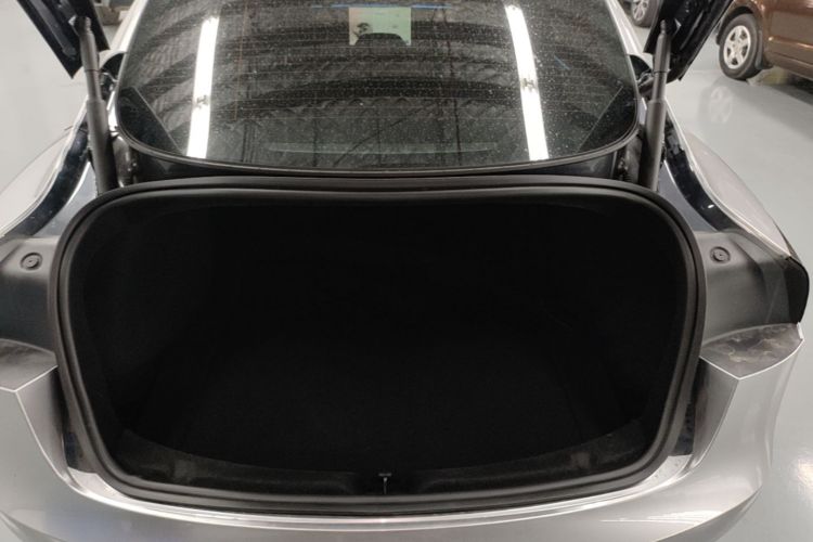 Tesla Model 3 2025 #19 Tesla Model 3 2025 car image #19