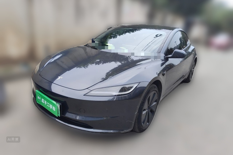 Tesla Model 3 2024 car image #2