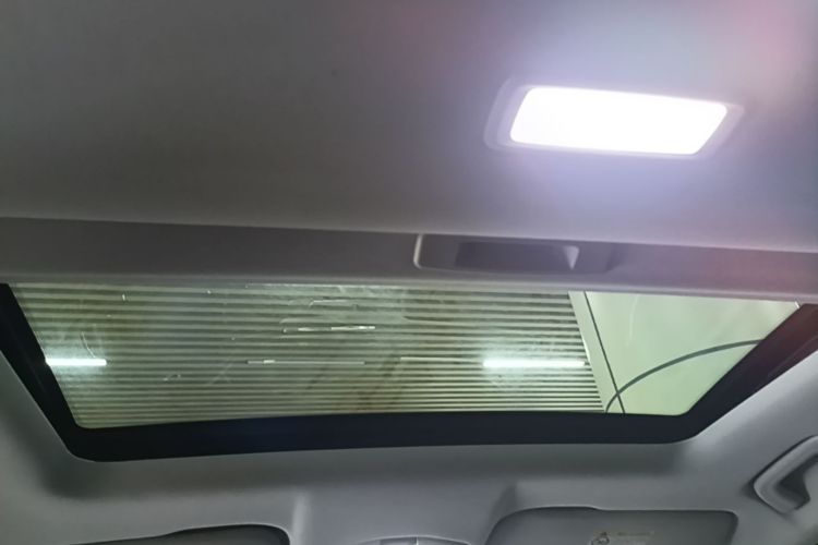 GEELY Emgrand 2021 car image #18
