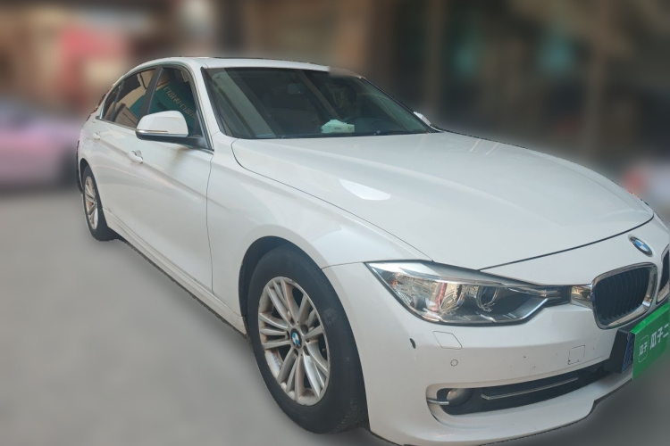 BMW 3 Series 2015 #4 BMW 3 Series 2015 car image #4