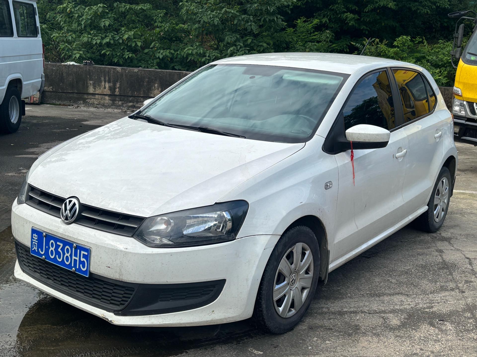 Volkswagen Polo 2012 Volkswagen Polo 2012 car image