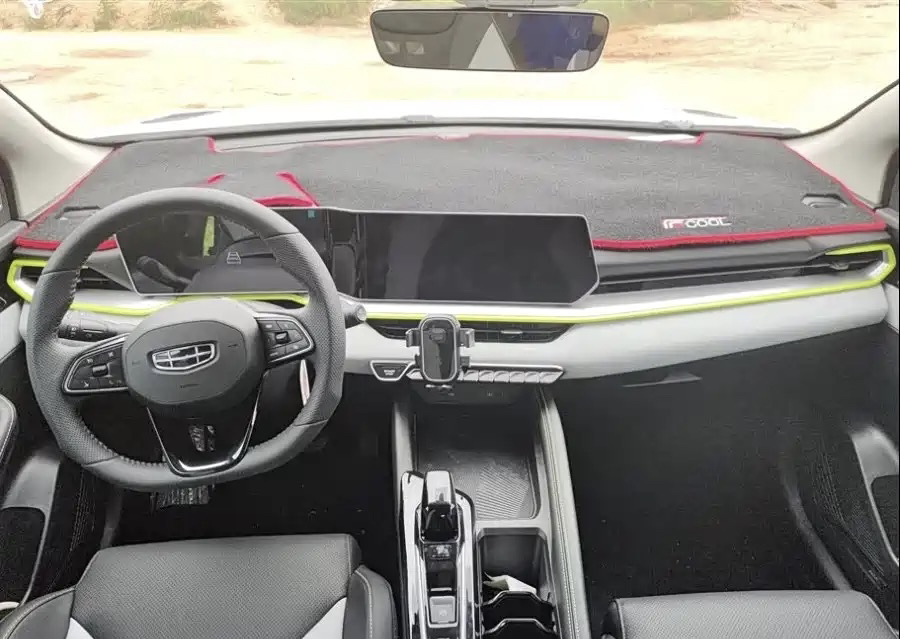 GEELY Coolray 2023 car image #5