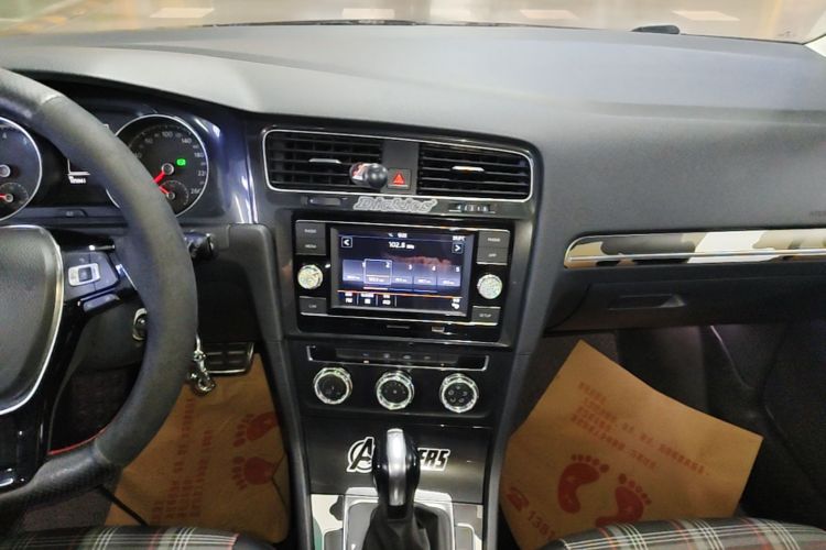 Volkswagen Golf 2018 #17 Volkswagen Golf 2018 car image #17