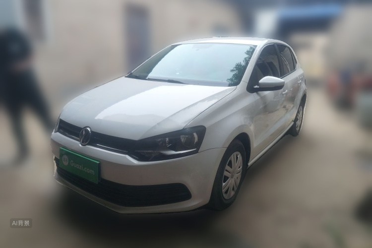 Volkswagen Polo 2018 car image #2