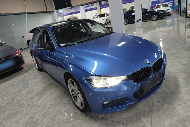 BMW 3 Series 2018 #4 BMW 3 Series 2018 car image #4