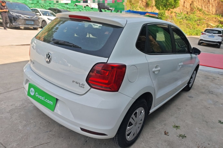 Volkswagen Polo 2018 car image #7