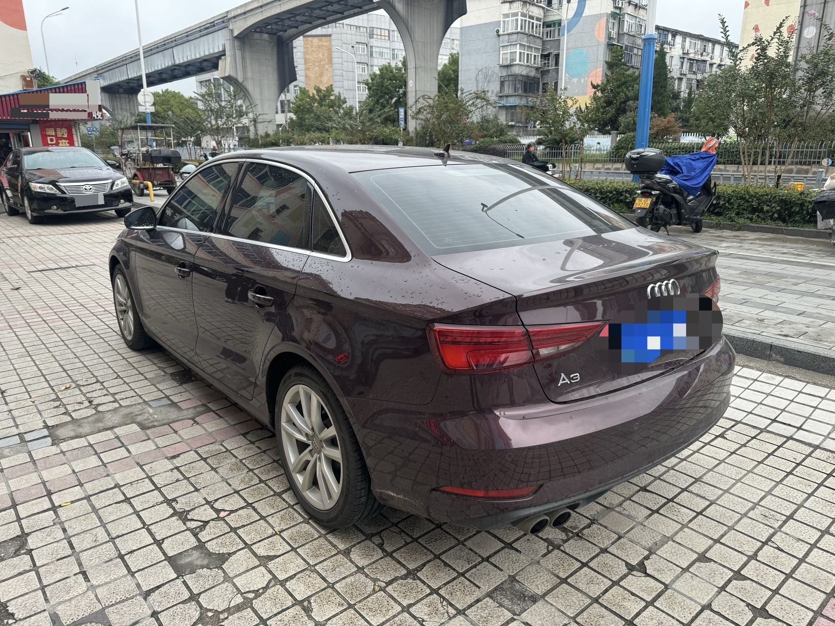 2018 car image #5