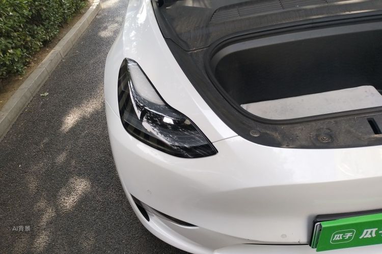 Tesla Model Y 2022 #8 Tesla Model Y 2022 car image #8
