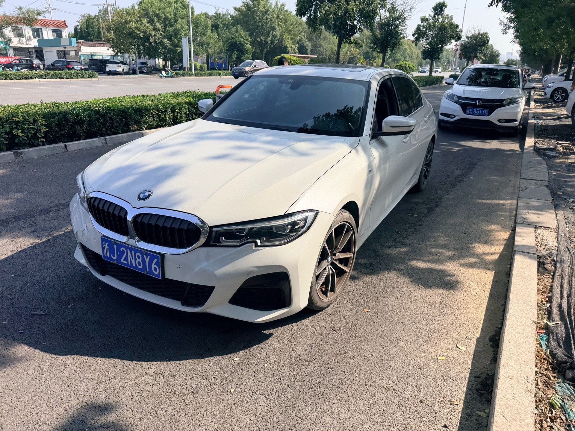 BMW 3 Series 2020 car image 
