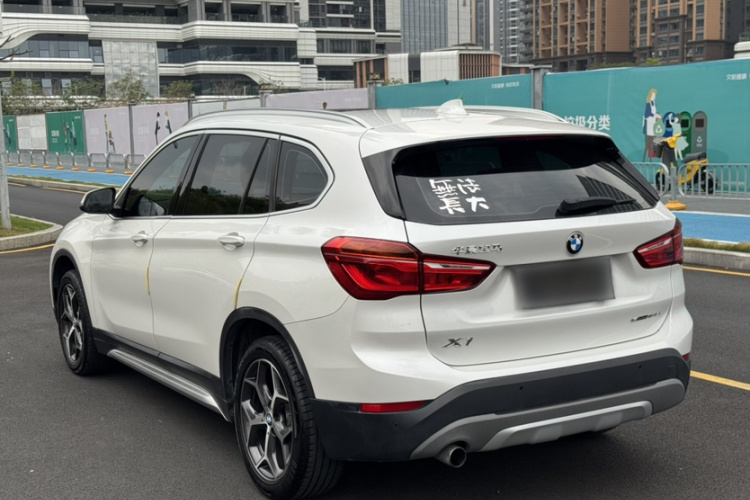 BMW X1 2019 car image #9