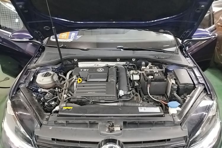 Volkswagen Golf 2019 صورة سيارة #22