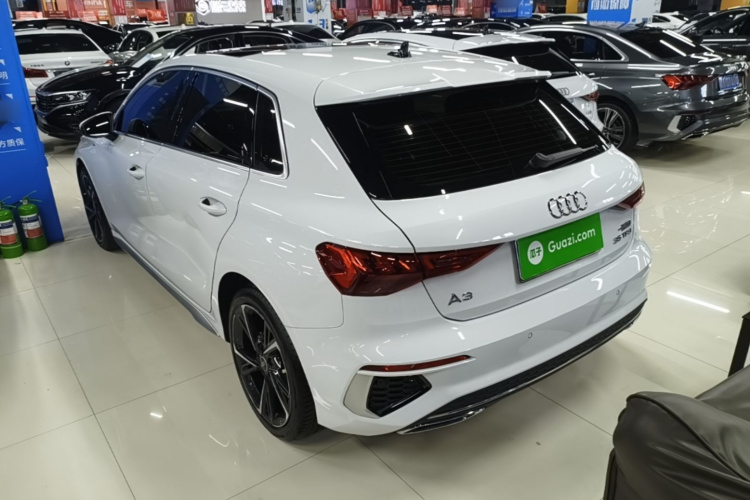Audi A3 2023 car image #5
