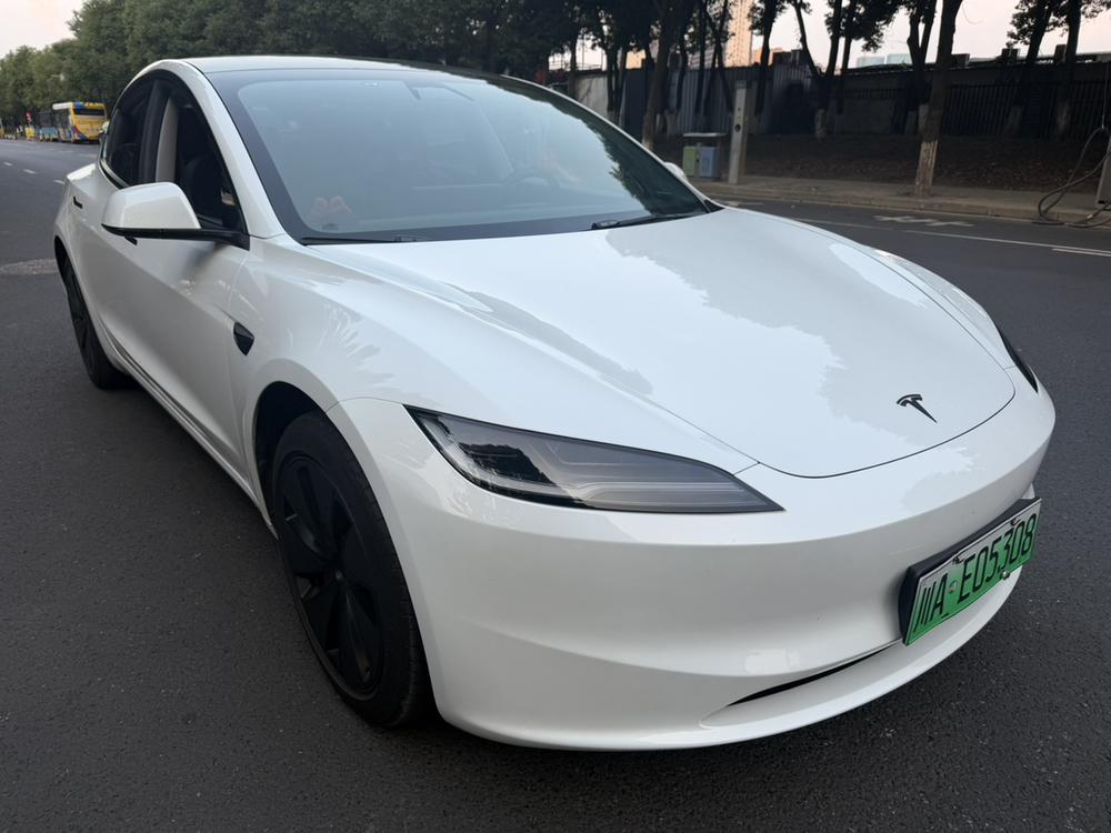 Tesla Model 3 2025 #3 Tesla Model 3 2025 car image #3