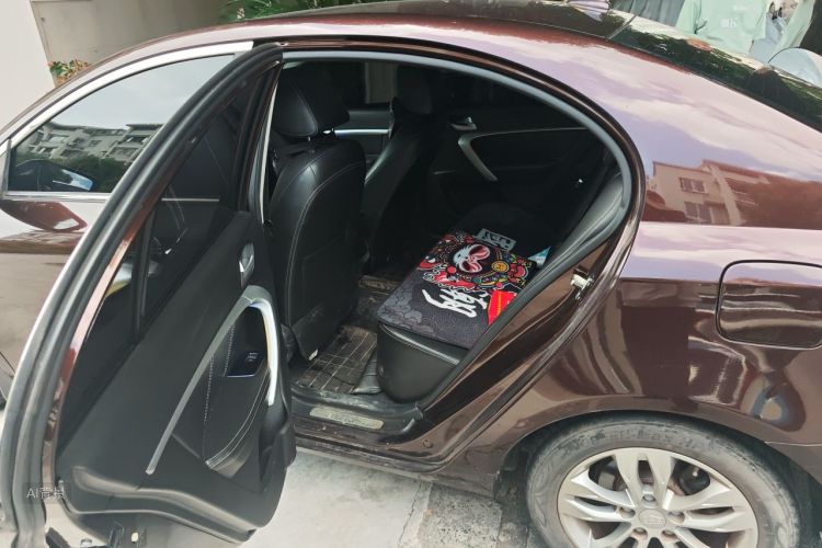 GEELY Emgrand 2016 car image #19