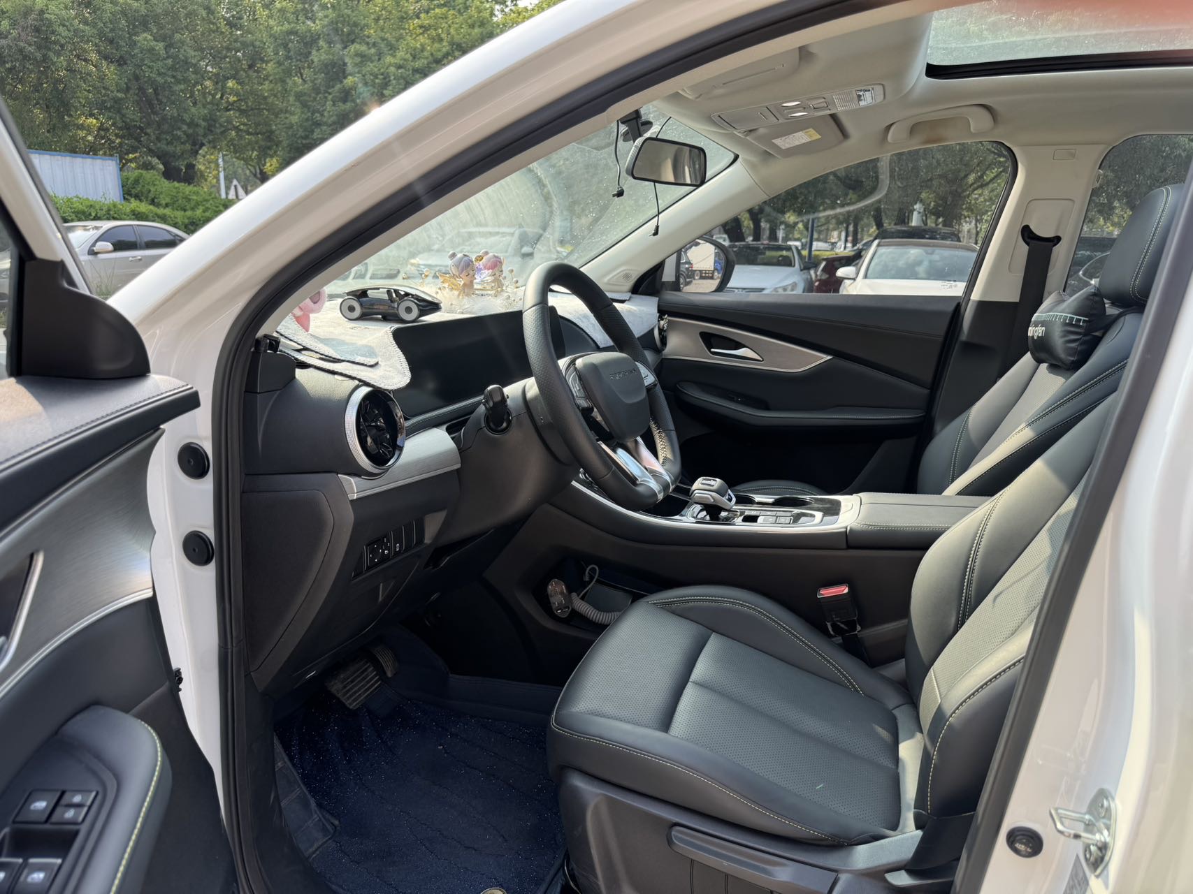 Forthing T5 EVO 2023 #4 Forthing T5 EVO 2023 imagem de carro #4