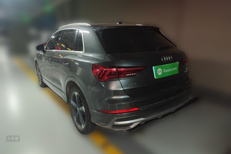 Audi Q3 2021 car image #5