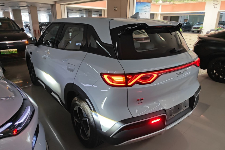 BYD YuanUP 2025 #7 BYD YuanUP 2025 car image #7