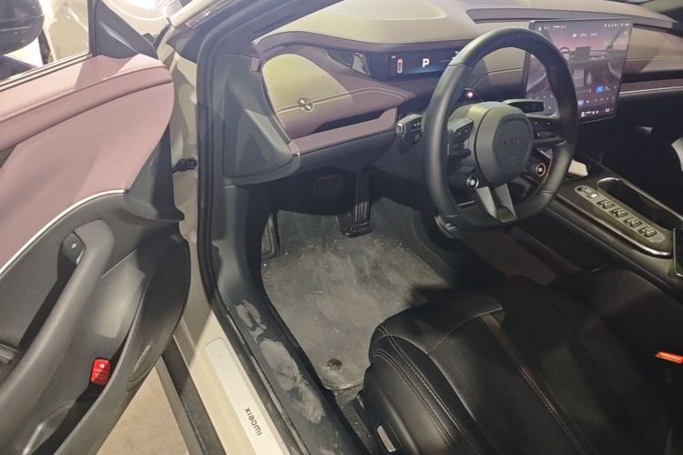 MI SU7 2025 car image #16