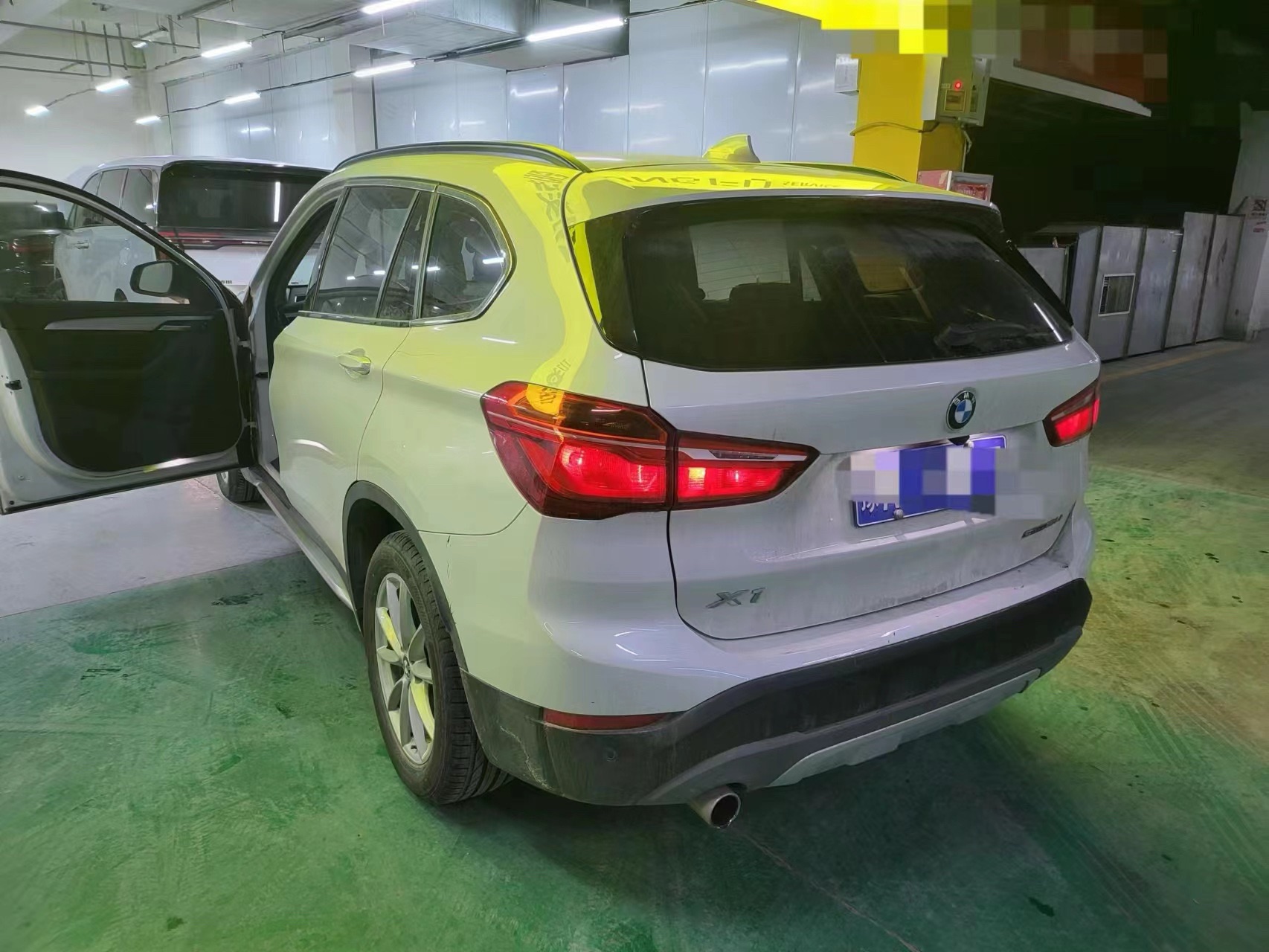 BMW X1 2018 #2 BMW X1 2018 صورة سيارة #2