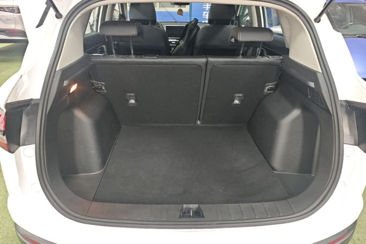 GEELY Coolray 2025 car image #19