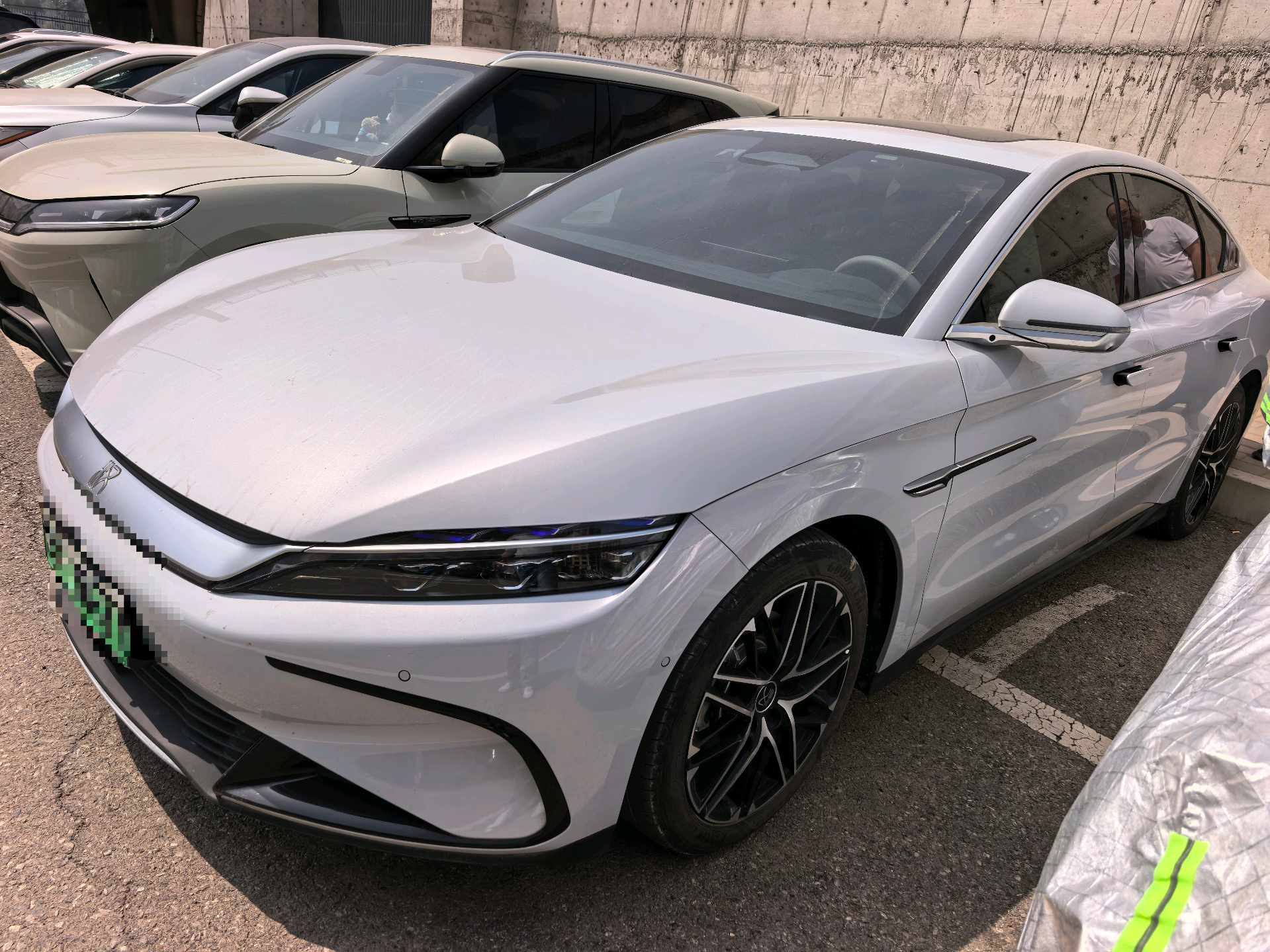 BYD Han 2025 car image 