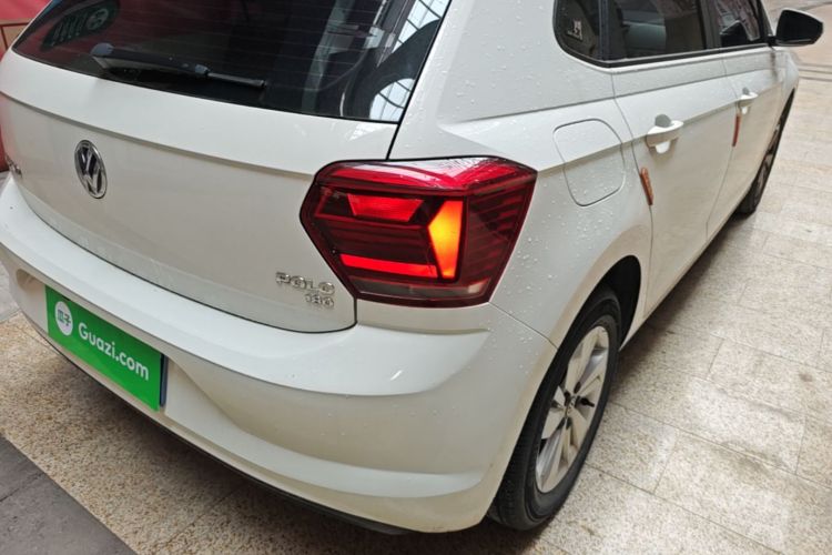 Volkswagen Polo 2020 car image #8