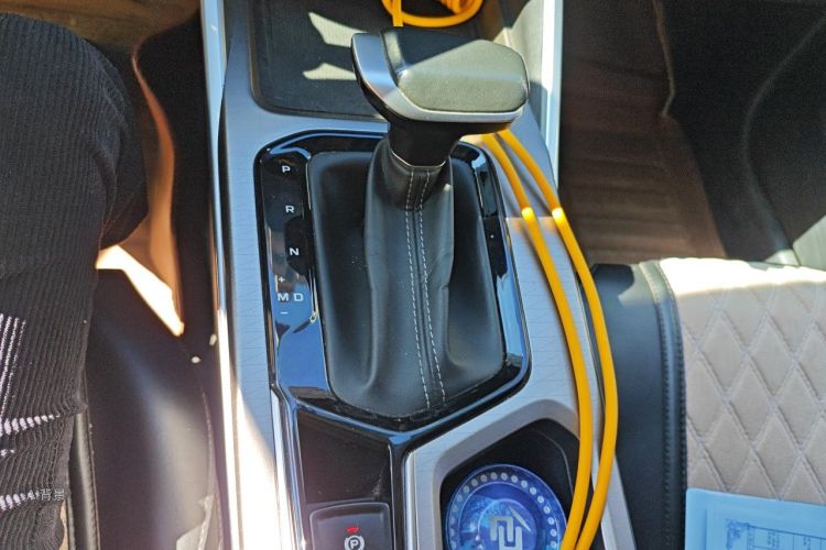GEELY Emgrand 2022 #16 GEELY Emgrand 2022 car image #16