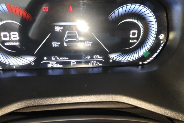 GEELY Emgrand 2023 #8 GEELY Emgrand 2023 imagen de coche #8