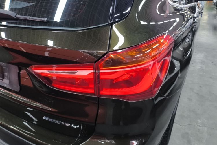 BMW X1 2018 #8 BMW X1 2018 car image #8