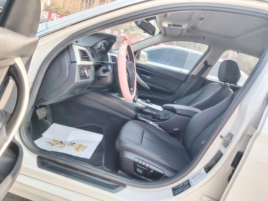 BMW 3 Series 2015 car image #2
