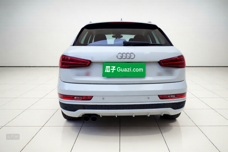 Audi Q3 2019 car image #6