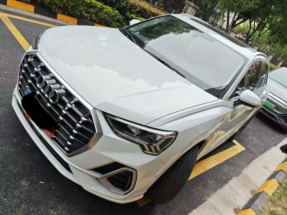 Audi Q3 2023 Audi Q3 2023 car image